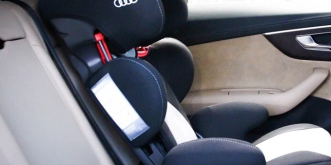 Безопасное детство – оригинальные автокресла Audi