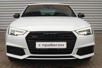 Audi A4, V (B9)