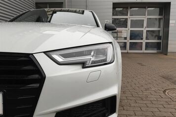 Audi A4, V (B9)